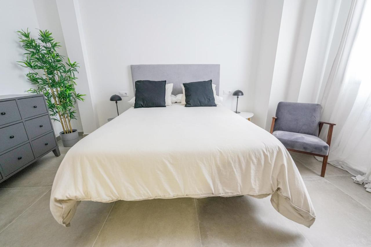 Moott Homes Suites Casa De Los Leones Apto 1 Almería Kültér fotó