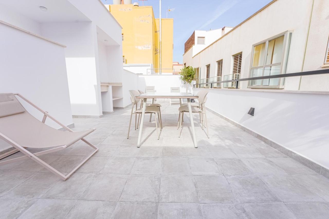 Moott Homes Suites Casa De Los Leones Apto 1 Almería Kültér fotó